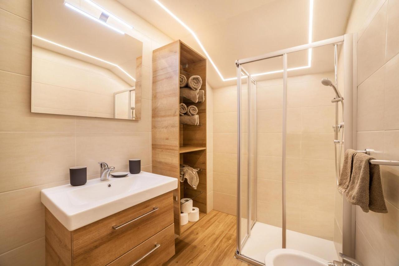 Innergasserhof Ferienwohnung Enzian San Martino In Passiria  Bagian luar foto